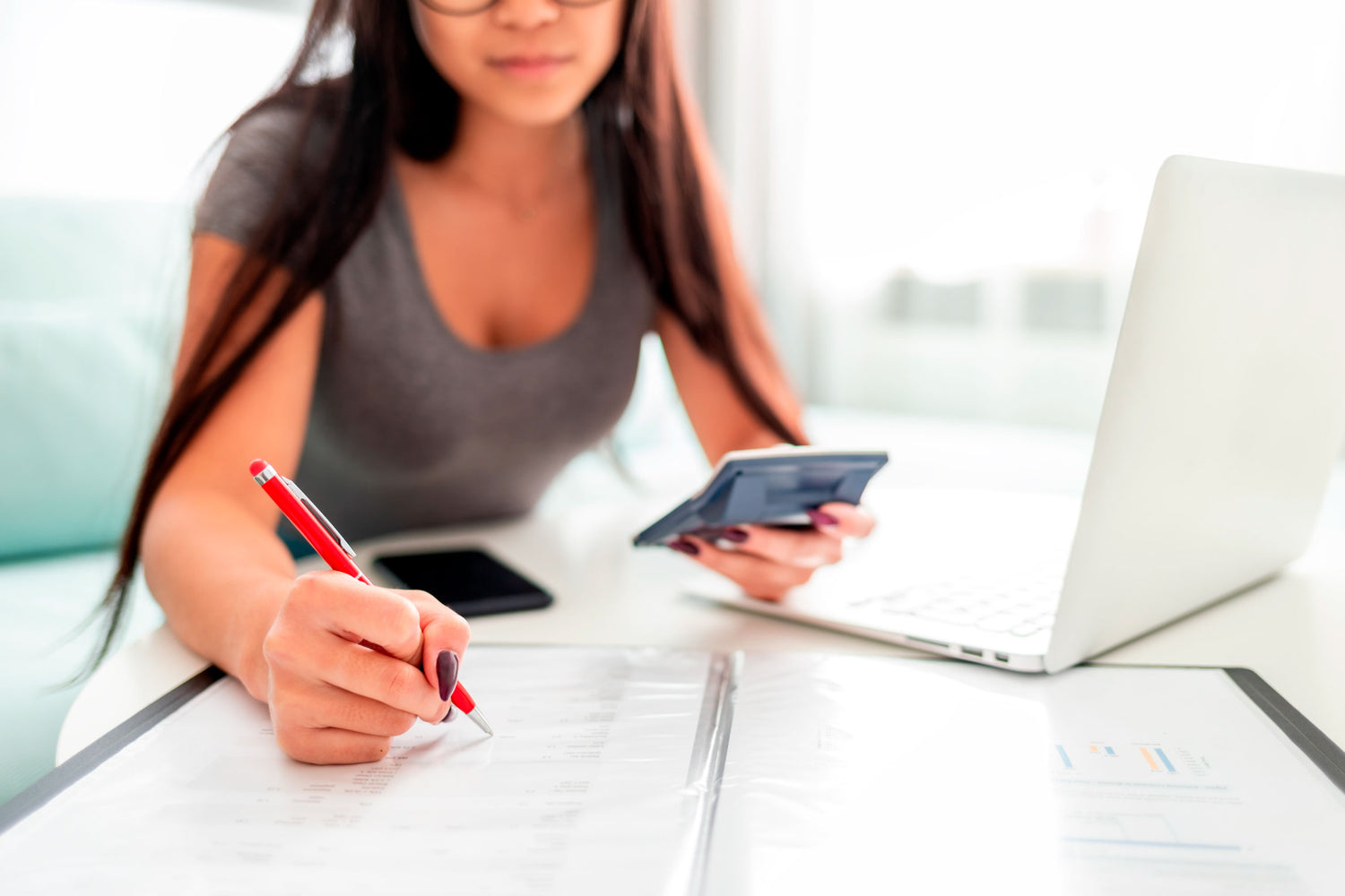 Preciso pagar o imposto de renda? Veja quem está isento da declaração